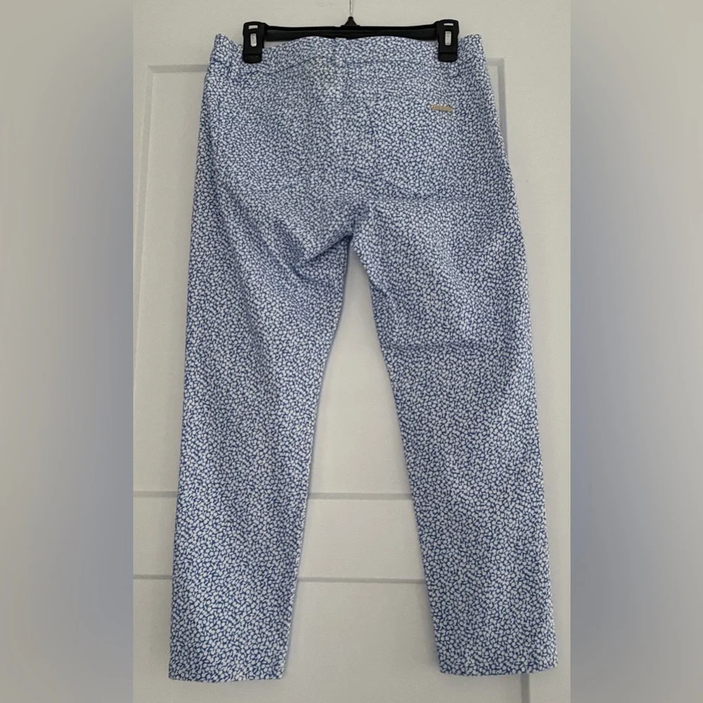 EUC Michael Kors‎ Izzy Cropped Skinny Blue & White Floral Jeans, Size 8P